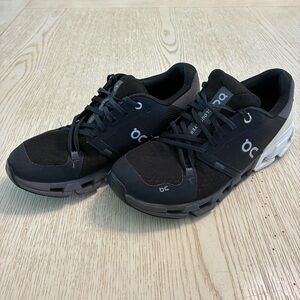 Women’s On-Cloud Cloudflyer 4 Running Sneaker Shoes (Black/White)